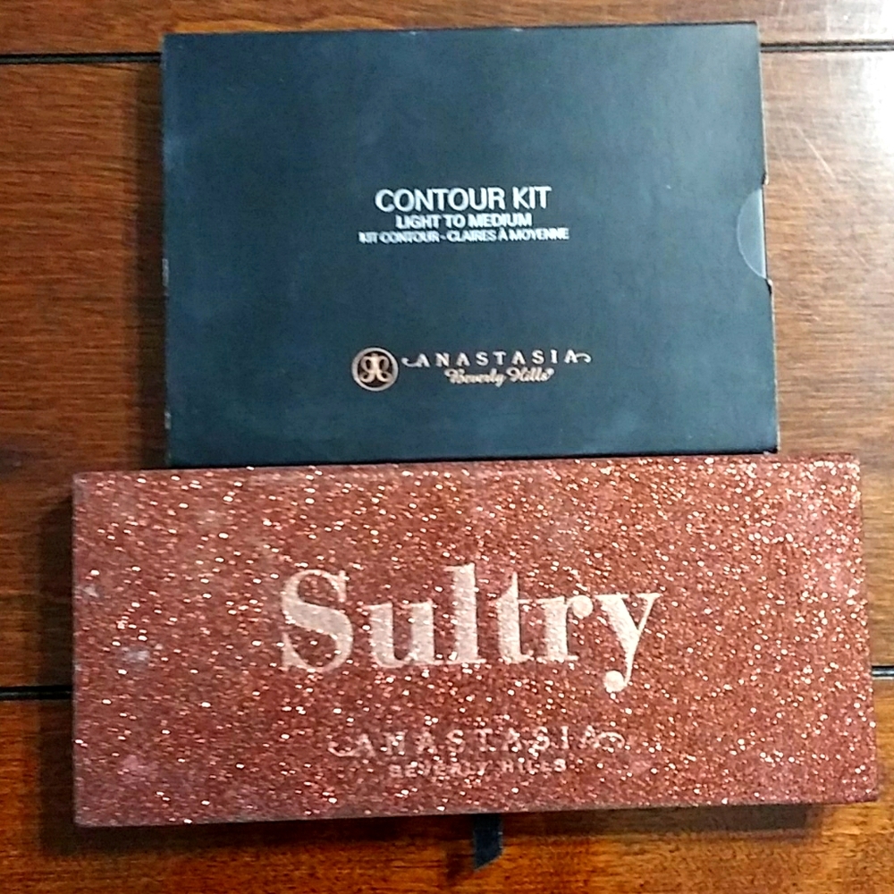 Anastasia Beverly Hills Bundle